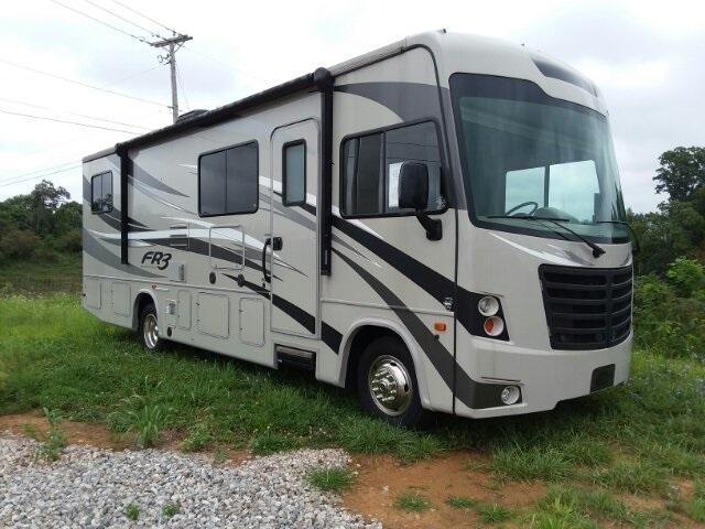 Pre-Owned 2016 Ford Super Duty F-53 Motorhome Stripped Chassis 190 DRW ...